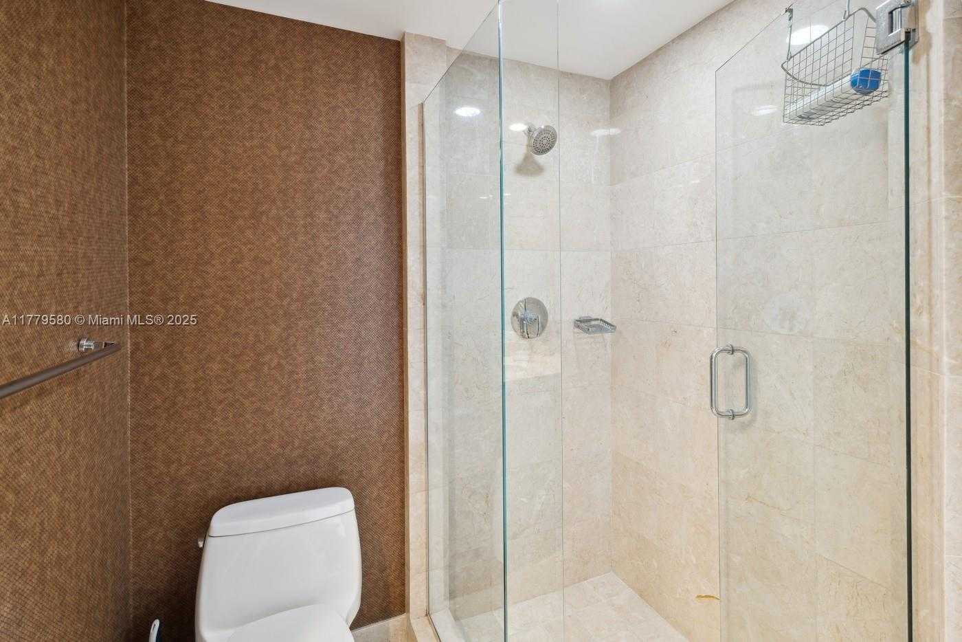 Small Image of 1331 BRICKELL BAY DR #1907, Miami Number 16