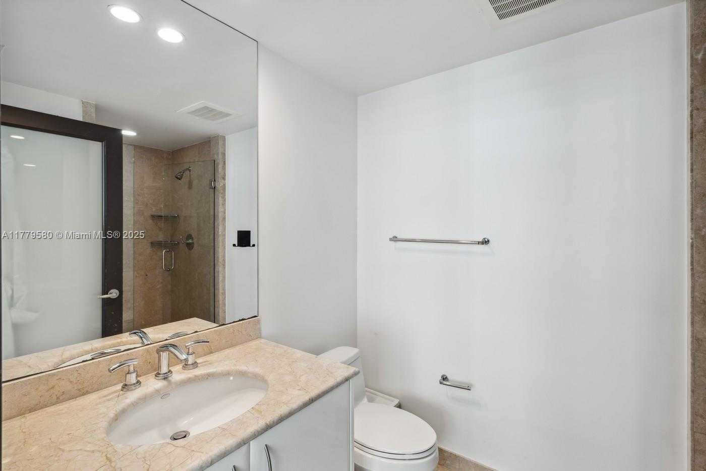 Small Image of 1331 BRICKELL BAY DR #1907, Miami Number 20