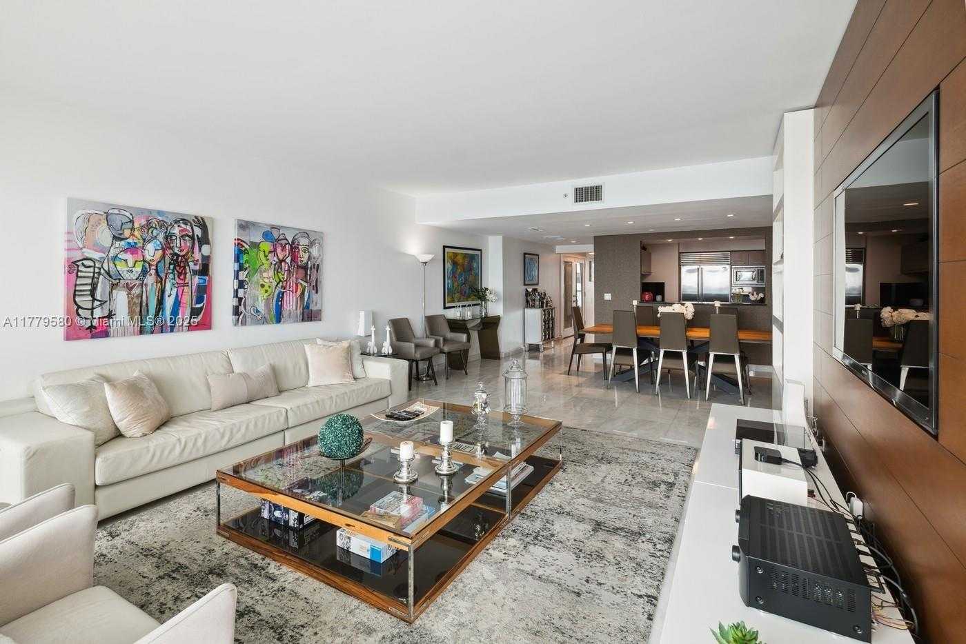 Small Image of 1331 BRICKELL BAY DR #1907, Miami Number 3