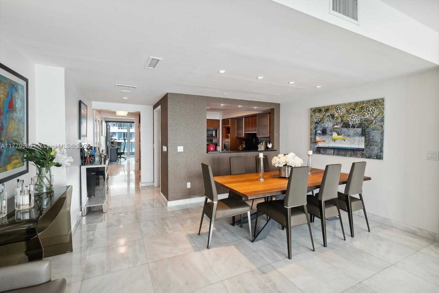Small Image of 1331 BRICKELL BAY DR #1907, Miami Number 4