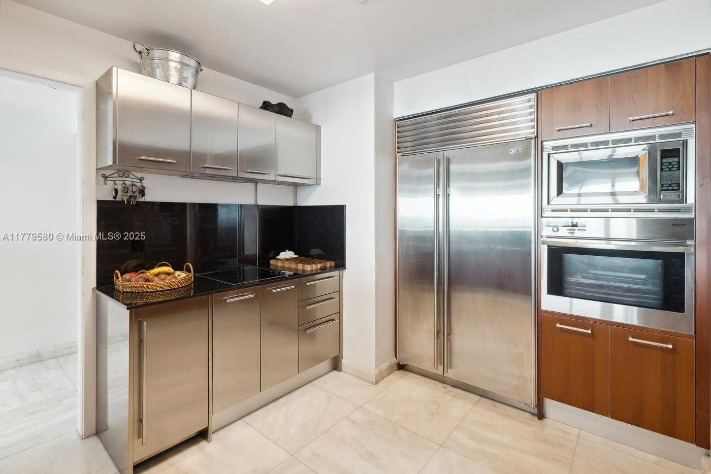 Small Image of 1331 BRICKELL BAY DR #1907, Miami Number 5