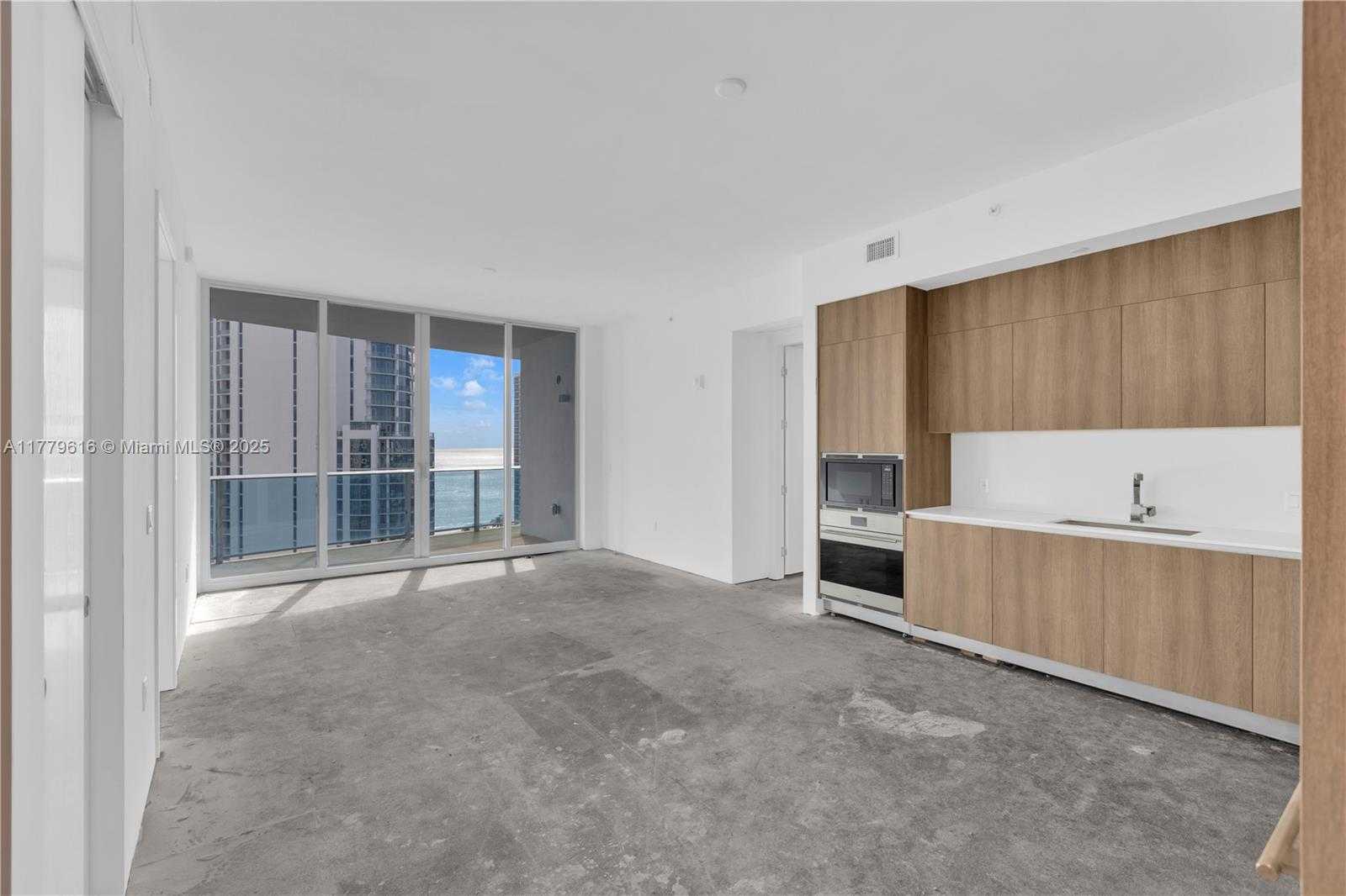 Small Image of 17550 COLLINS AVENUE #1502, Sunny Isles Beach Number 2
