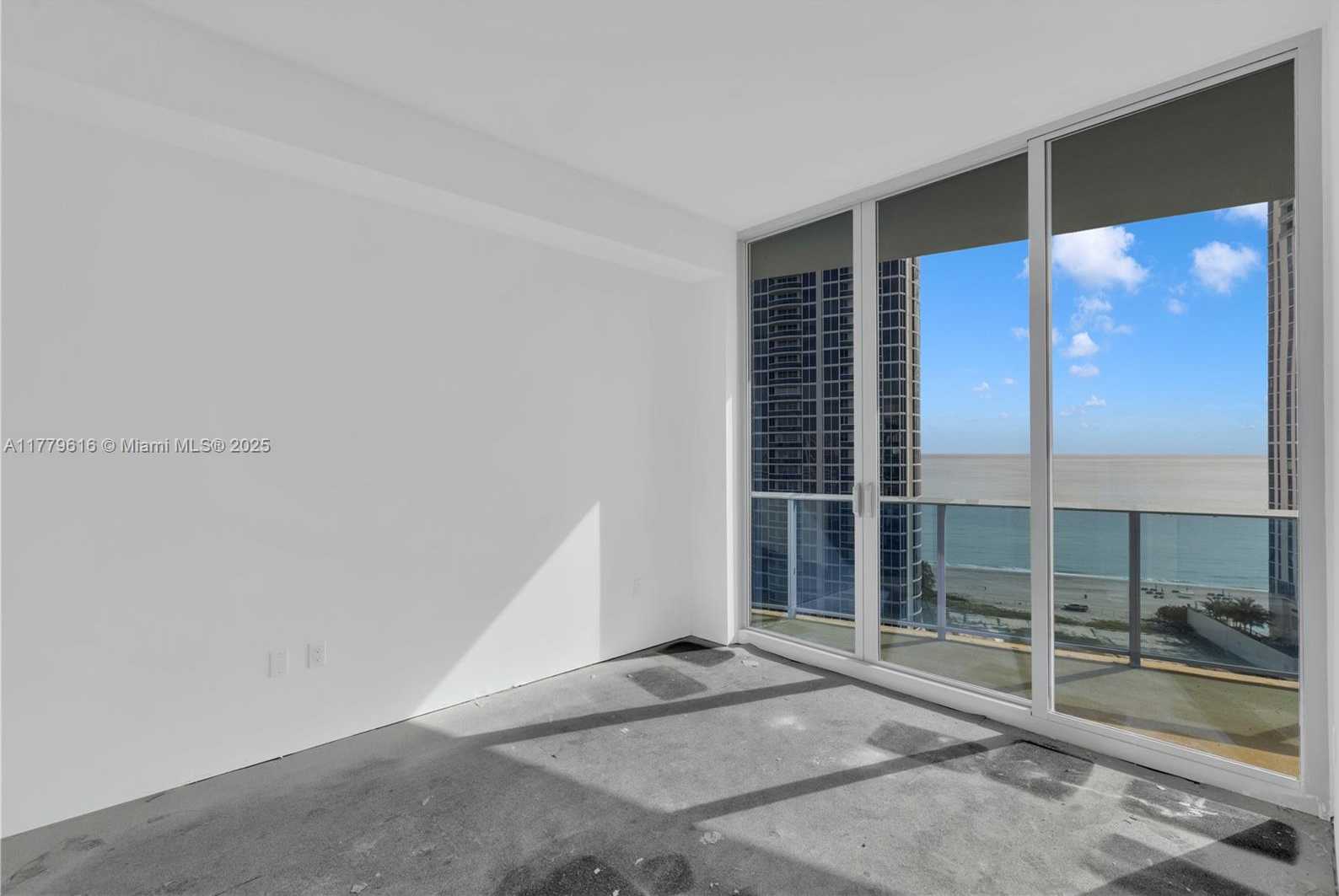 Small Image of 17550 COLLINS AVENUE #1502, Sunny Isles Beach Number 3