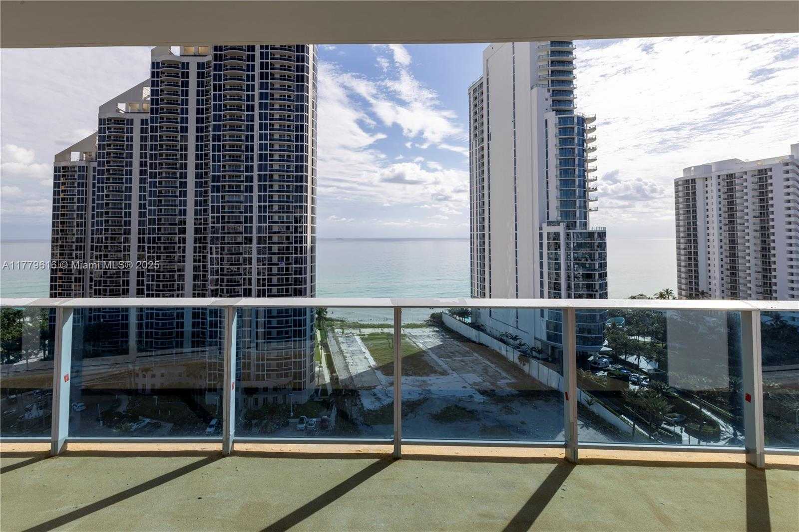 Small Image of 17550 COLLINS AVENUE #1502, Sunny Isles Beach Number 8