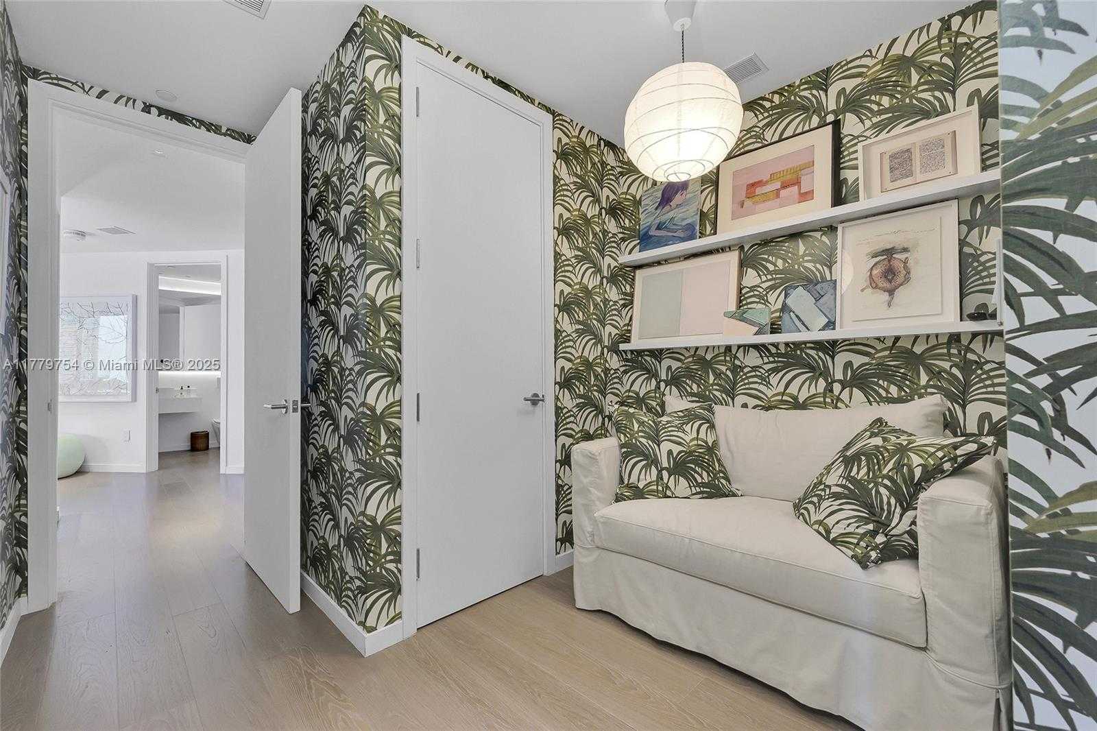 Small Image of 1425 BRICKELL AVE #61E, Miami Number 25