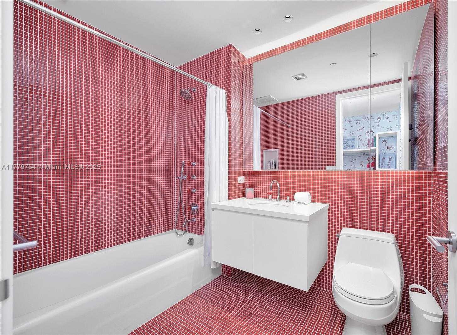 Small Image of 1425 BRICKELL AVE #61E, Miami Number 30