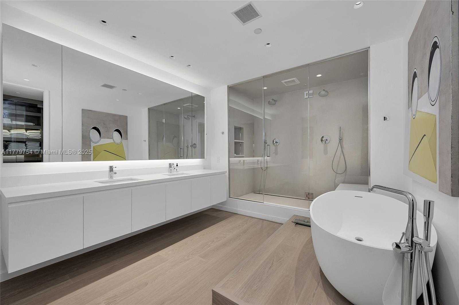 Small Image of 1425 BRICKELL AVE #61E, Miami Number 38