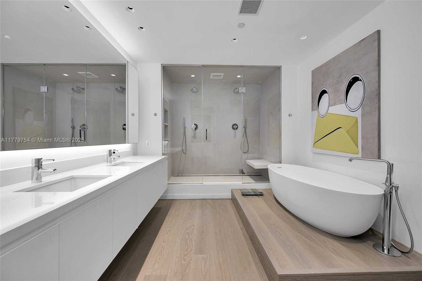 Small Image of 1425 BRICKELL AVE #61E, Miami Number 39