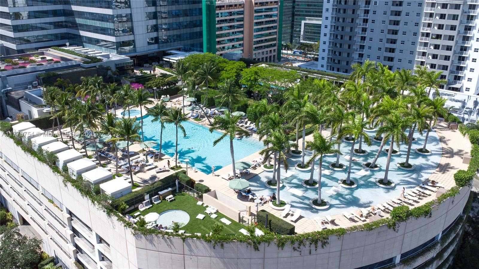 Small Image of 1425 BRICKELL AVE #61E, Miami Number 46