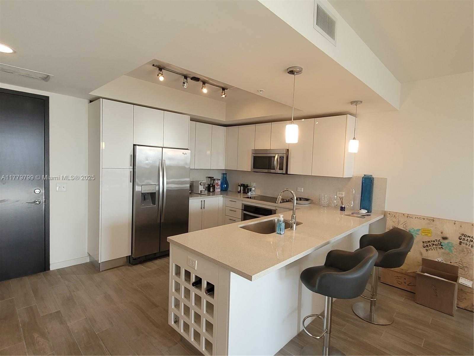Small Image of 999 SOUTH WEST 1ST AVE #2213, Miami Number 3