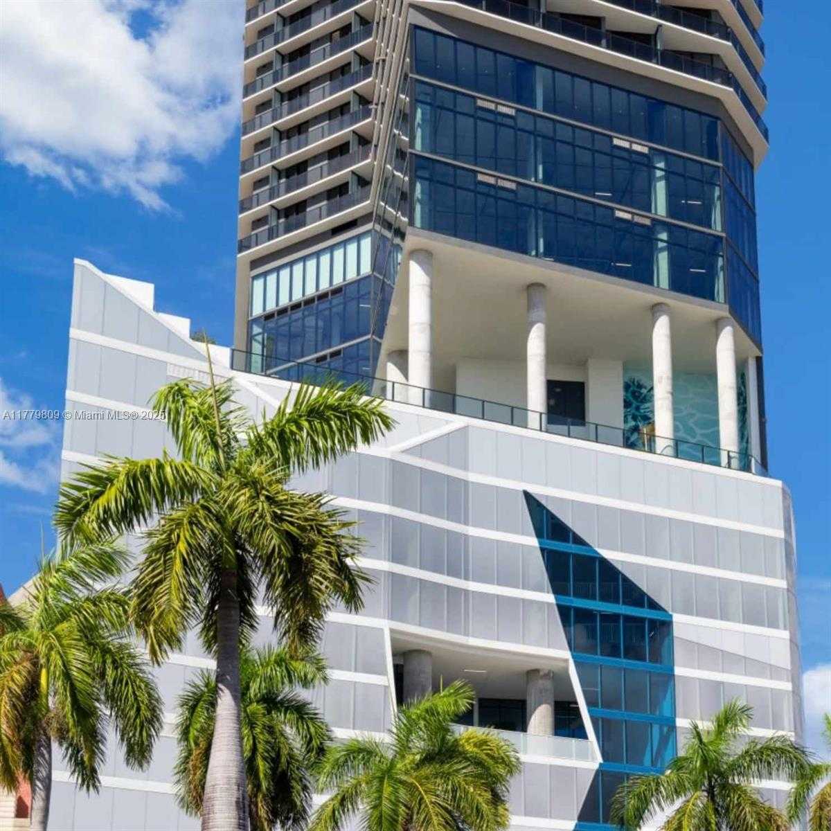 Small Image of 398 NORTH EAST 5TH ST #1906, Miami Number 2