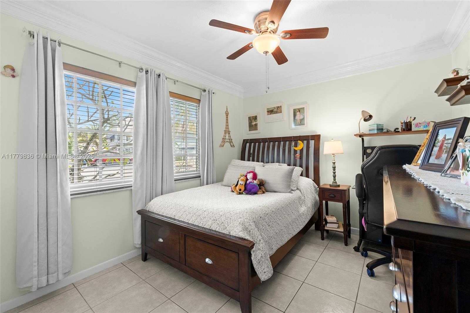 Small Image of 7110 NORTH WEST 173RD DR #105, Hialeah Number 21