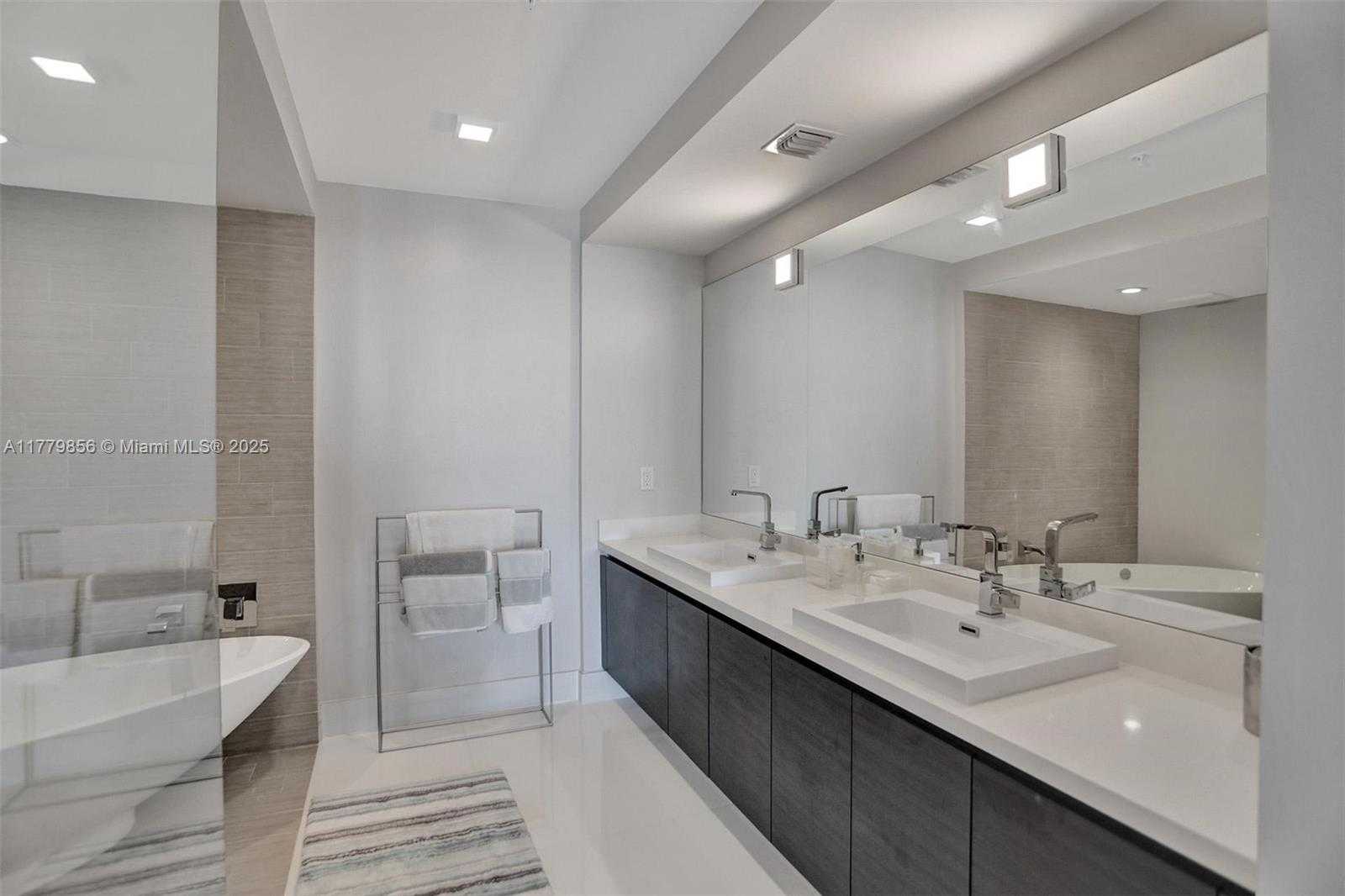 Small Image of 300 SUNNY ISLES BLVD #4-903, Sunny Isles Beach Number 11