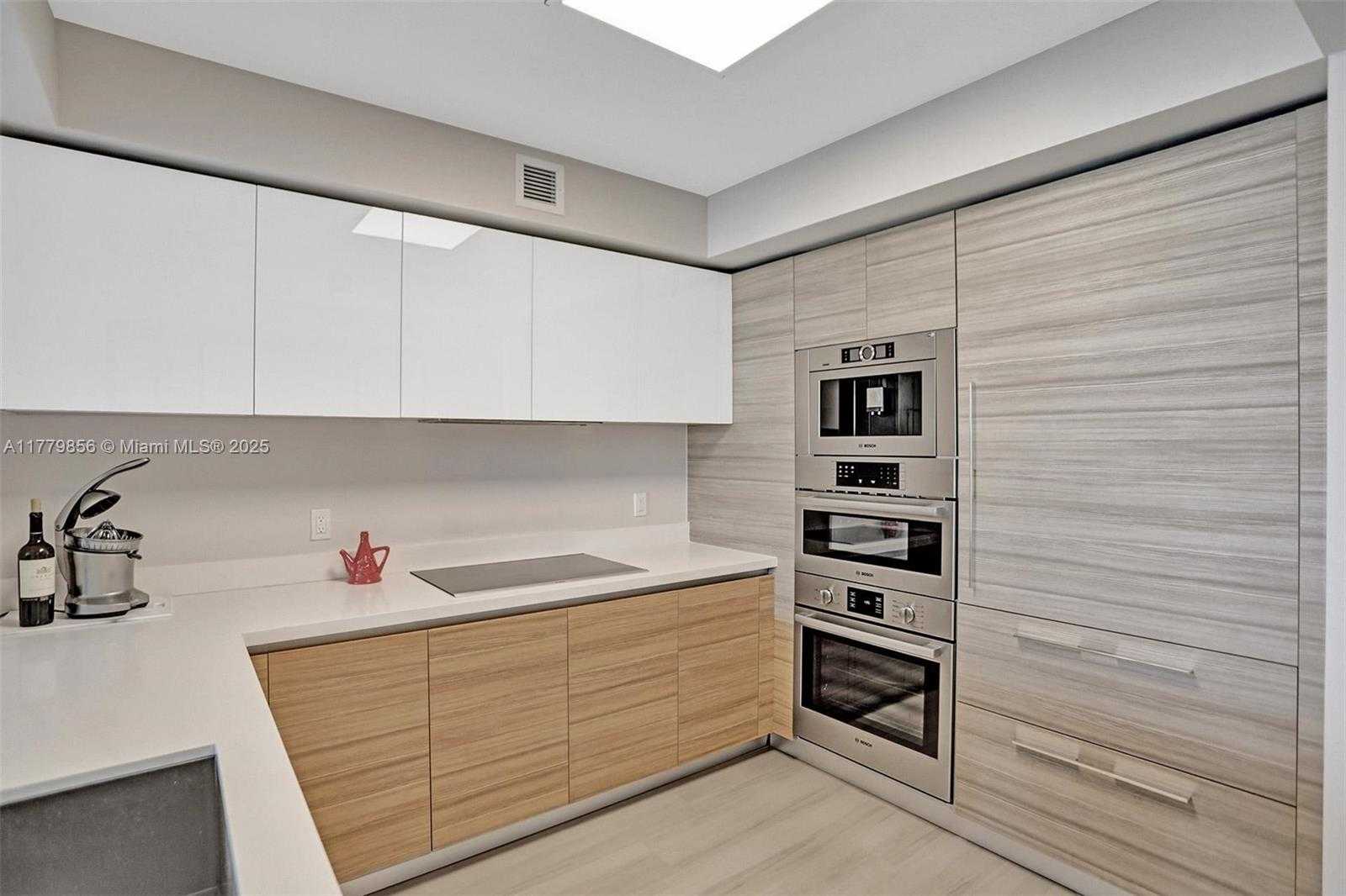 Small Image of 300 SUNNY ISLES BLVD #4-903, Sunny Isles Beach Number 18