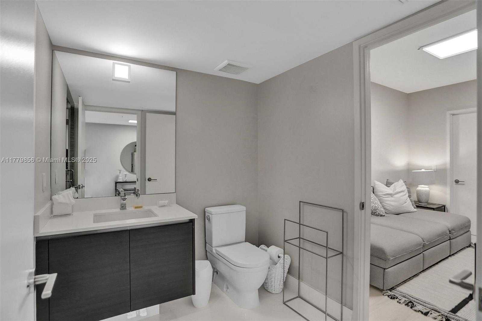 Small Image of 300 SUNNY ISLES BLVD #4-903, Sunny Isles Beach Number 22