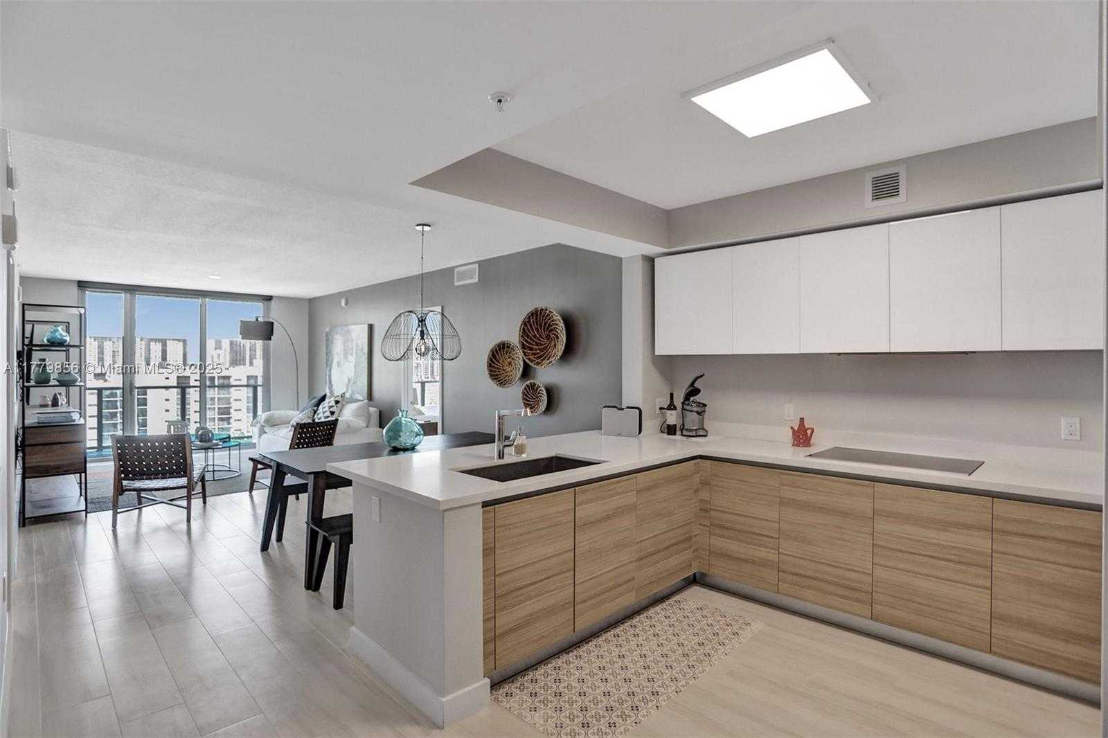 Small Image of 300 SUNNY ISLES BLVD #4-903, Sunny Isles Beach Number 3