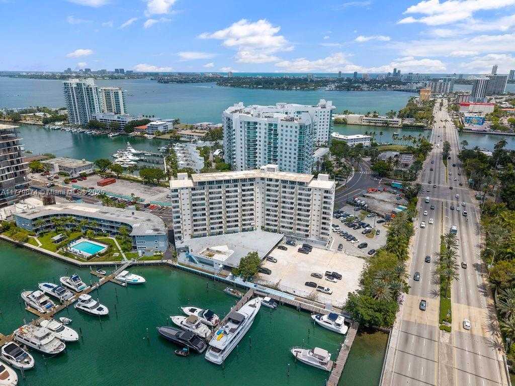 Small Image of 7904 WEST DRIVE #PENTHOUSE, North Bay Village Number 7
