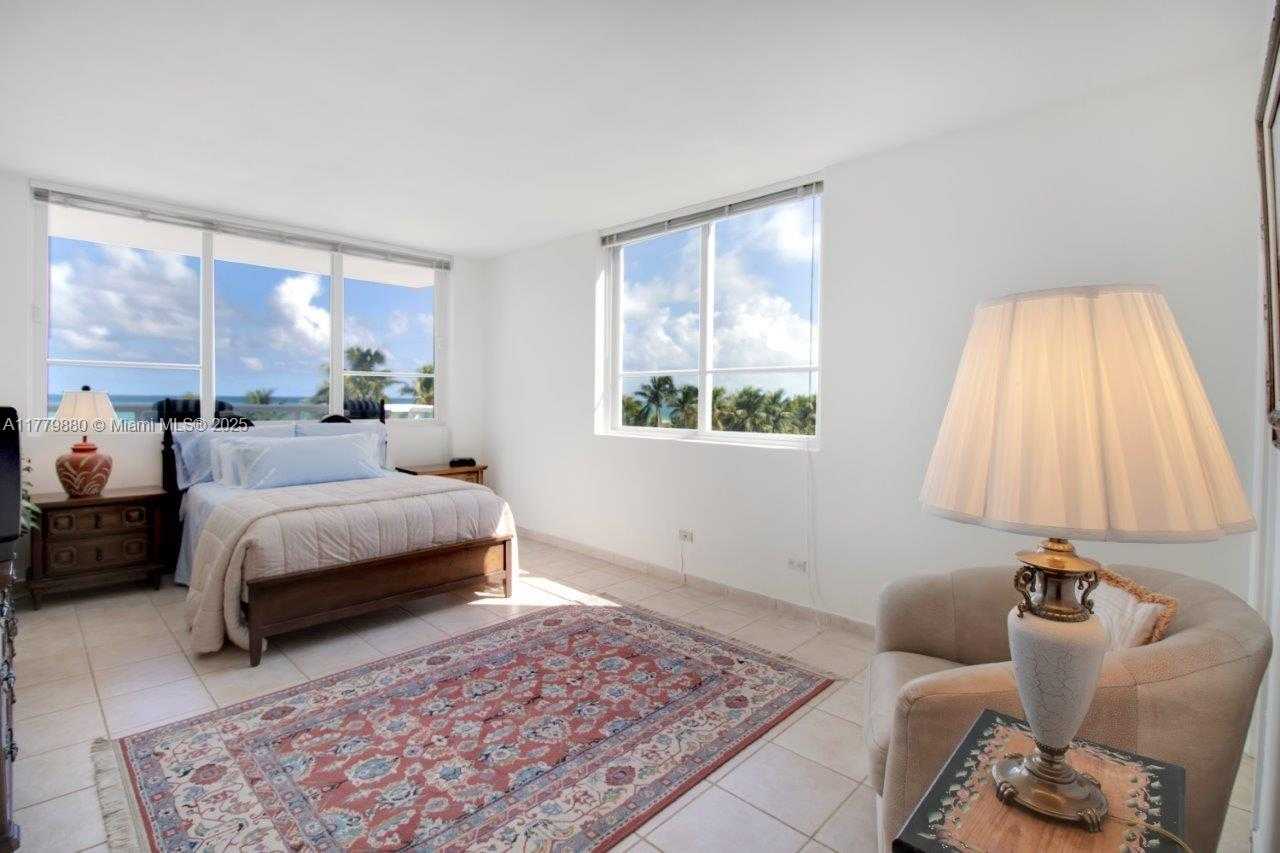 Small Image of 5005 COLLINS AVE #319, Miami Beach Number 19