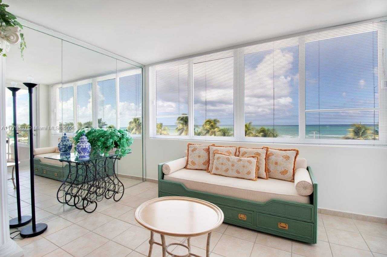 Small Image of 5005 COLLINS AVE #319, Miami Beach Number 6