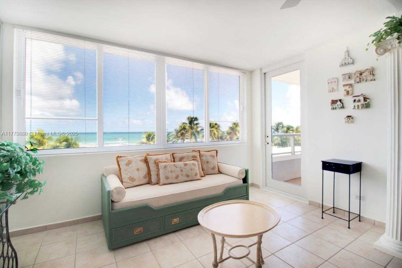 Small Image of 5005 COLLINS AVE #319, Miami Beach Number 7