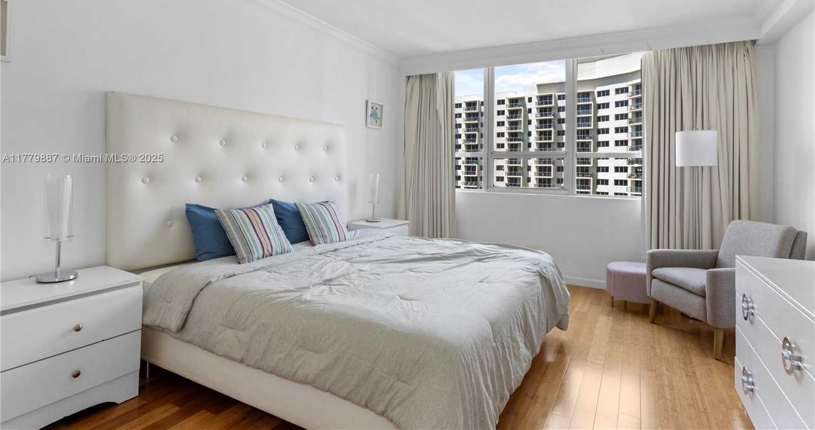 Small Image of 1500 BAY RD #866S, Miami Beach Number 10