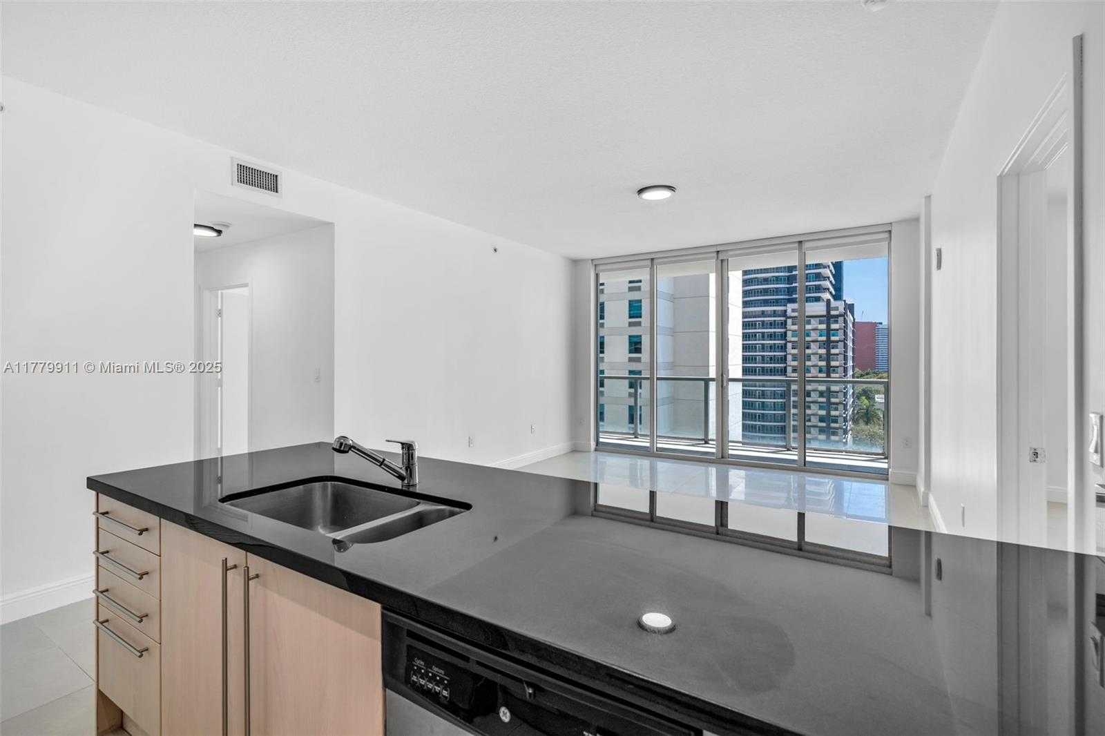 Small Image of 79 SOUTH WEST 12TH ST #1204-S, Miami Number 5