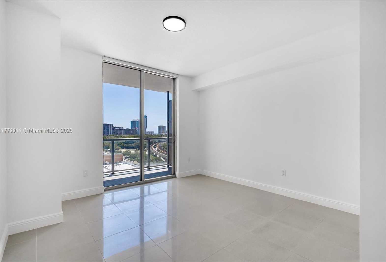 Small Image of 79 SOUTH WEST 12TH ST #1204-S, Miami Number 7