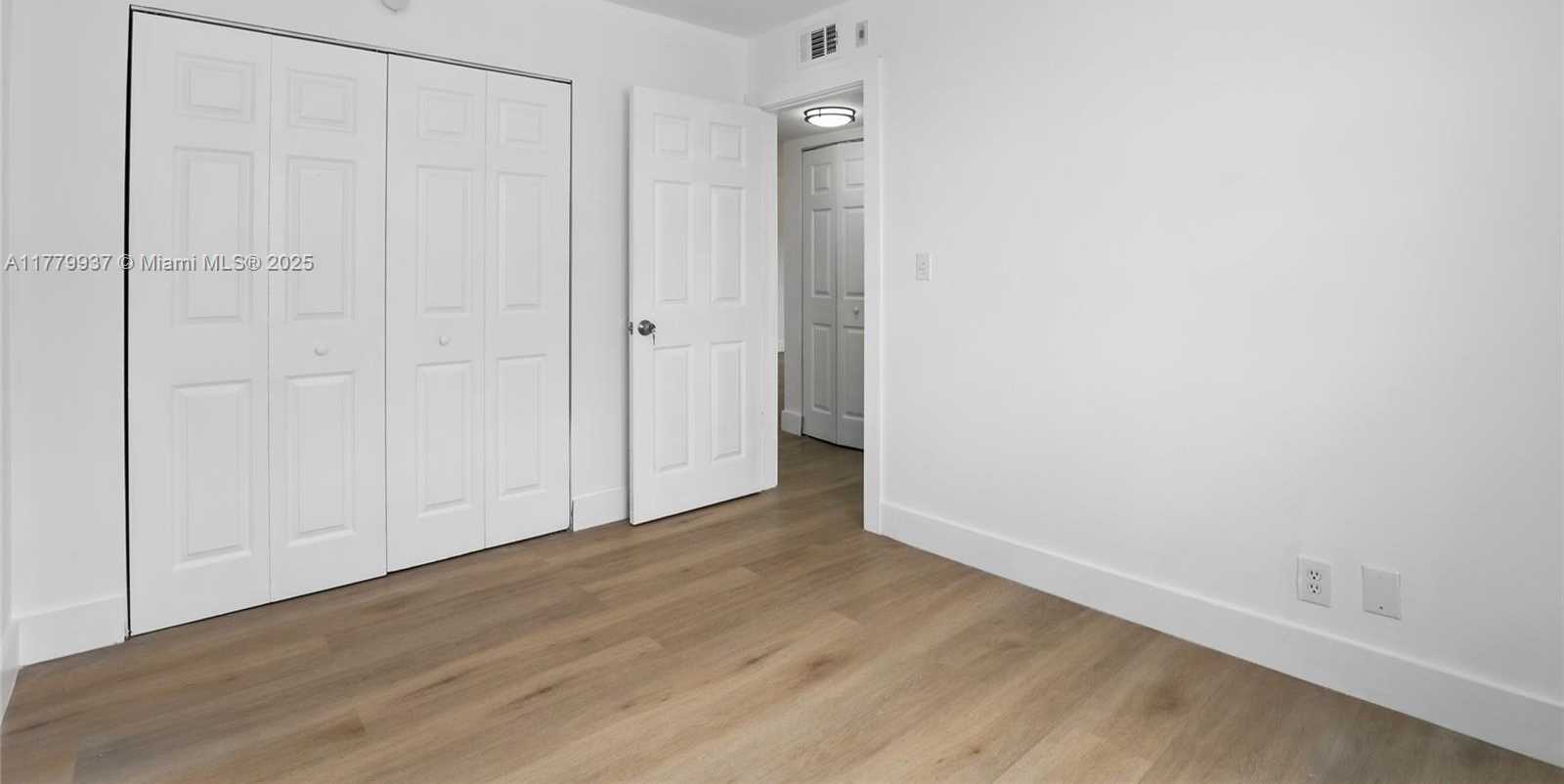 Small Image of 8540 NORTH SHERMAN CIR #408, Miramar Number 24