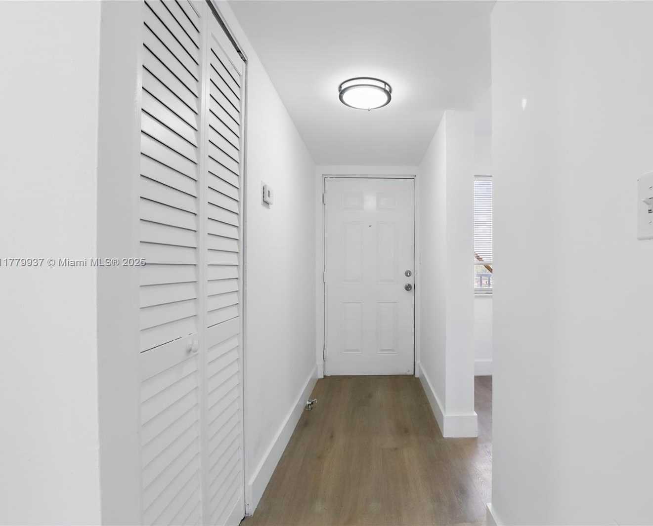 Small Image of 8540 NORTH SHERMAN CIR #408, Miramar Number 6