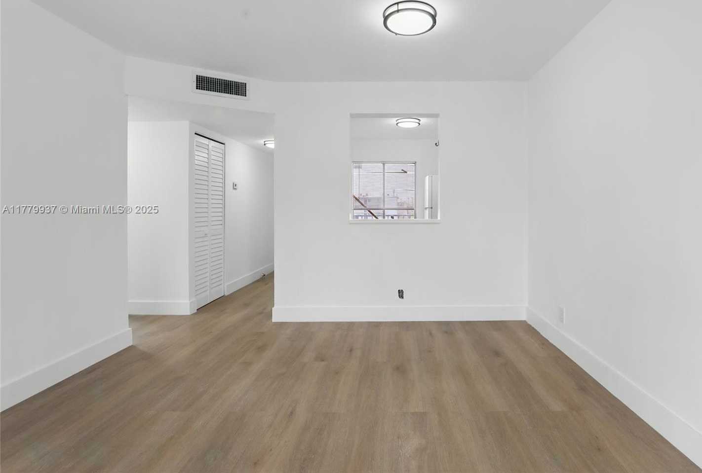 Small Image of 8540 NORTH SHERMAN CIR #408, Miramar Number 9