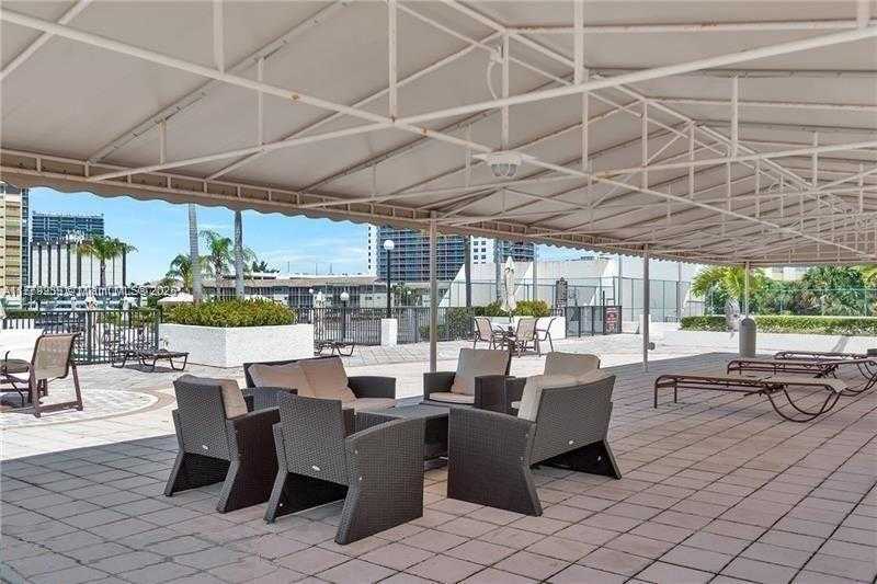 Small Image of 1865 SOUTH OCEAN DR #3F, Hallandale Beach Number 4