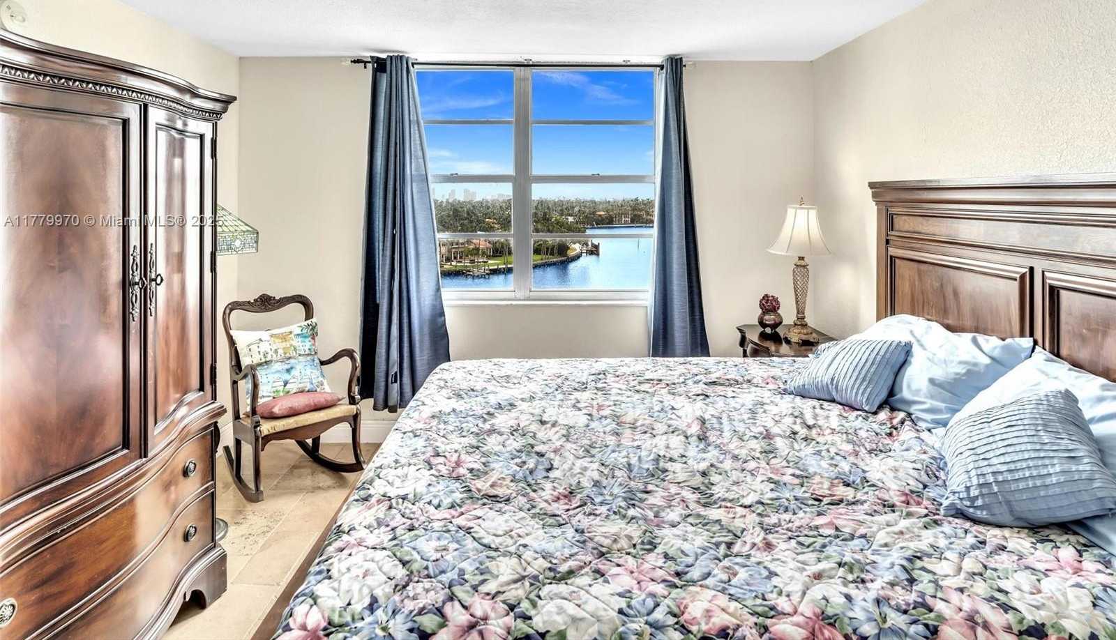 Small Image of 6770 INDIAN CREEK DR #7K, Miami Beach Number 17
