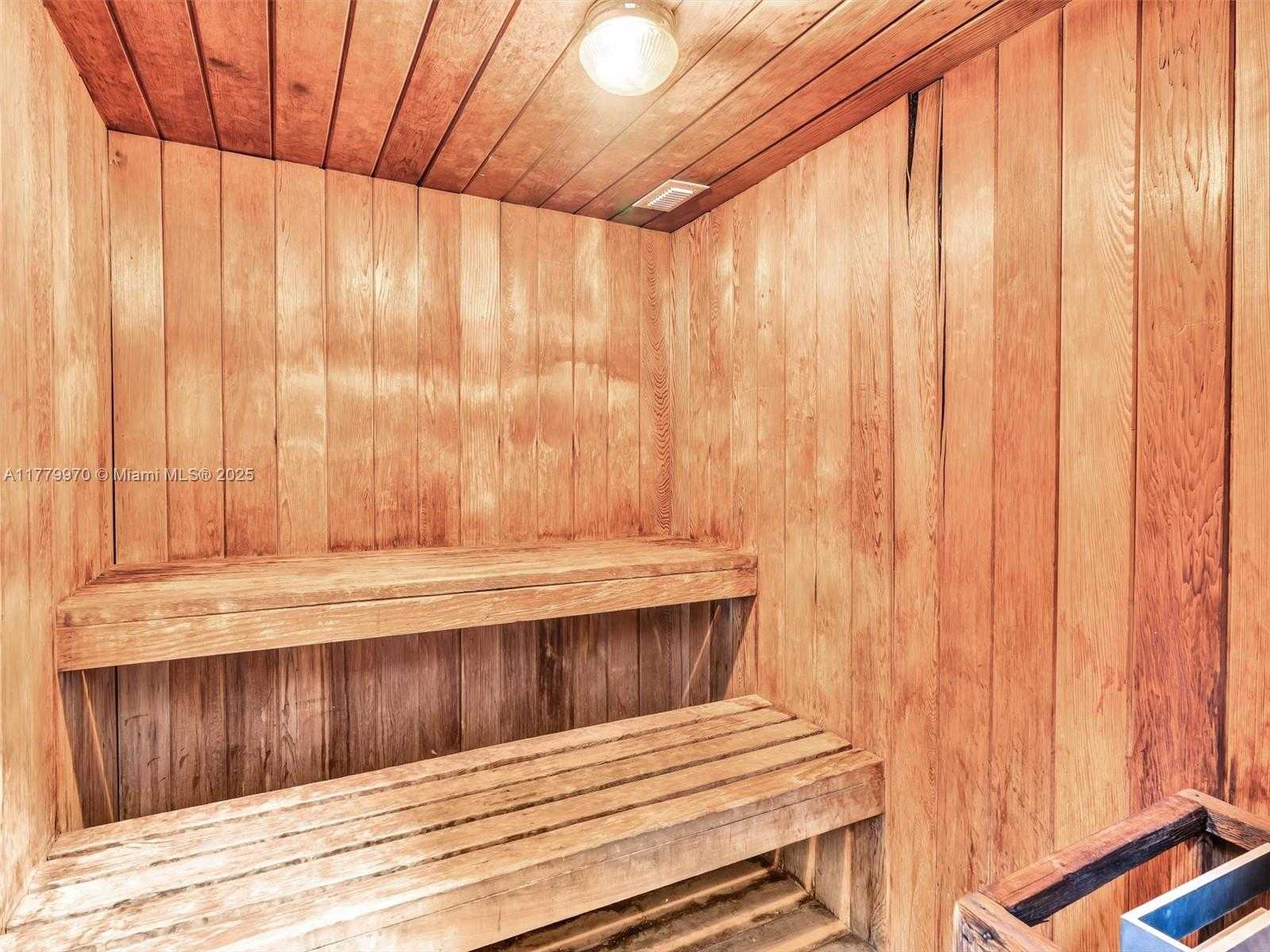 Small Image of 6770 INDIAN CREEK DR #7K, Miami Beach Number 30