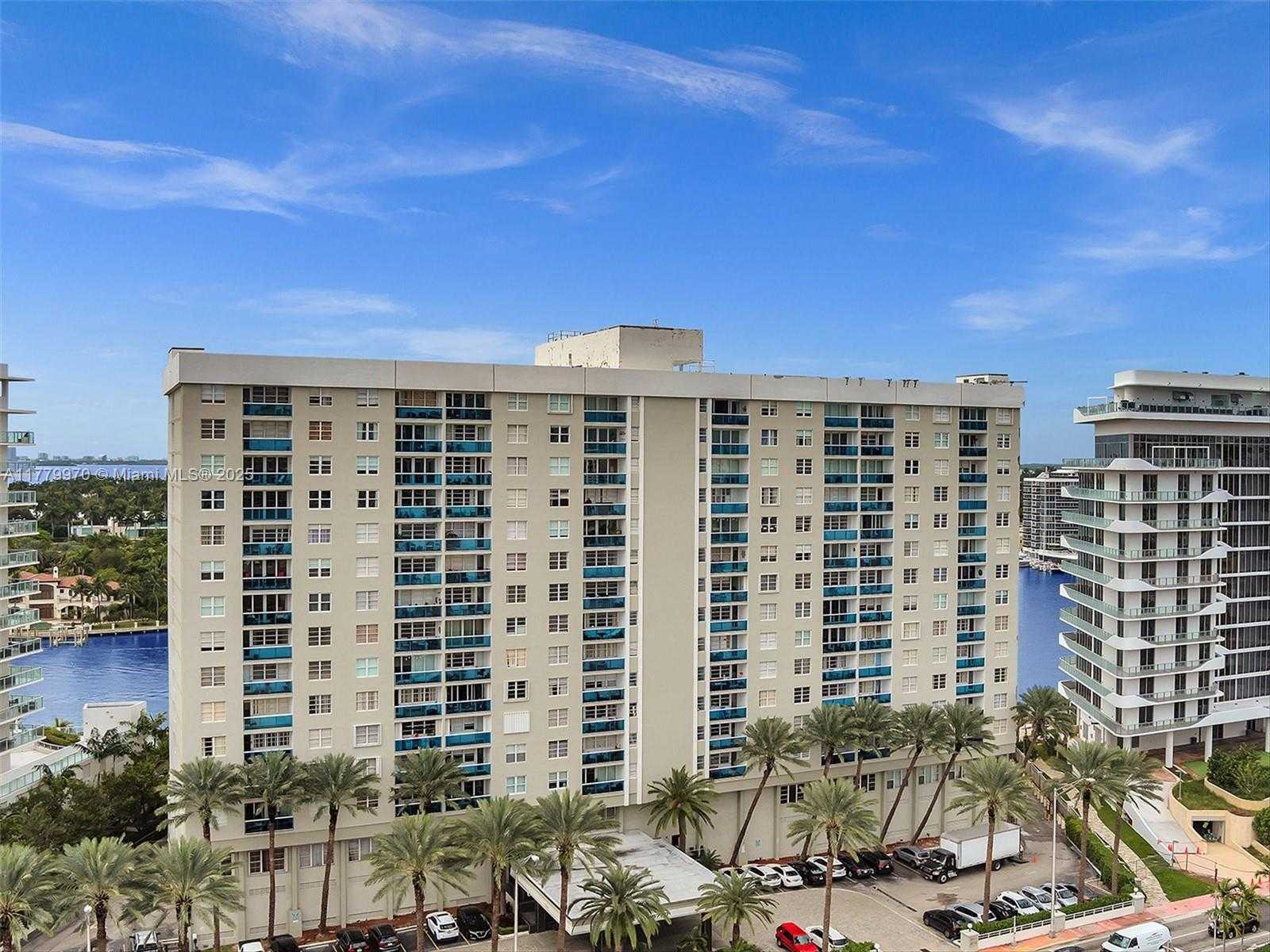 Small Image of 6770 INDIAN CREEK DR #7K, Miami Beach Number 35