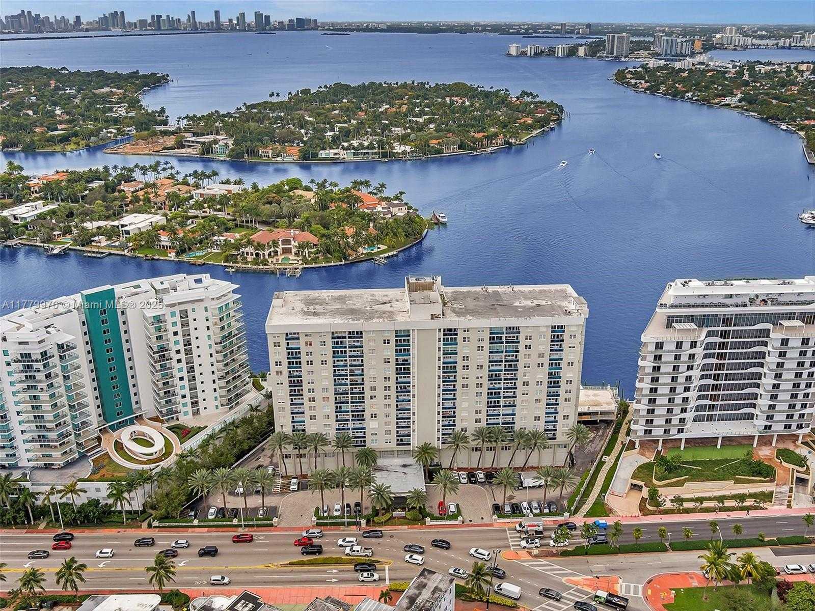 Small Image of 6770 INDIAN CREEK DR #7K, Miami Beach Number 36