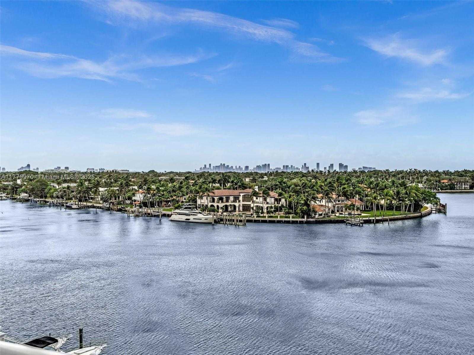 Small Image of 6770 INDIAN CREEK DR #7K, Miami Beach Number 8