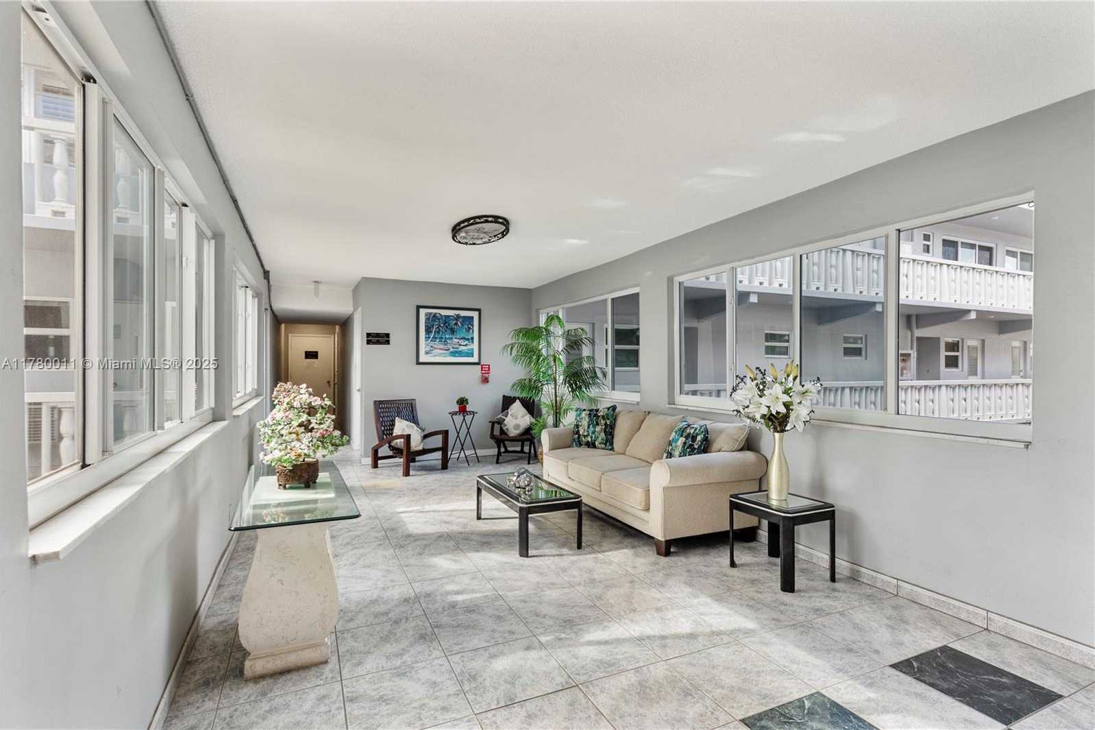 Small Image of 329 SOUTH EAST 3RD ST #405P, Hallandale Beach Number 23
