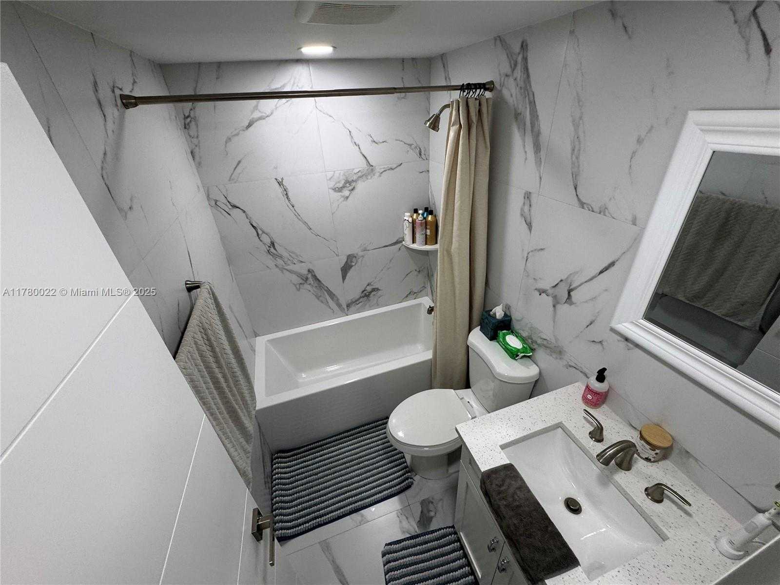 Small Image of 1235 MARIPOSA AVE #1, Coral Gables Number 9