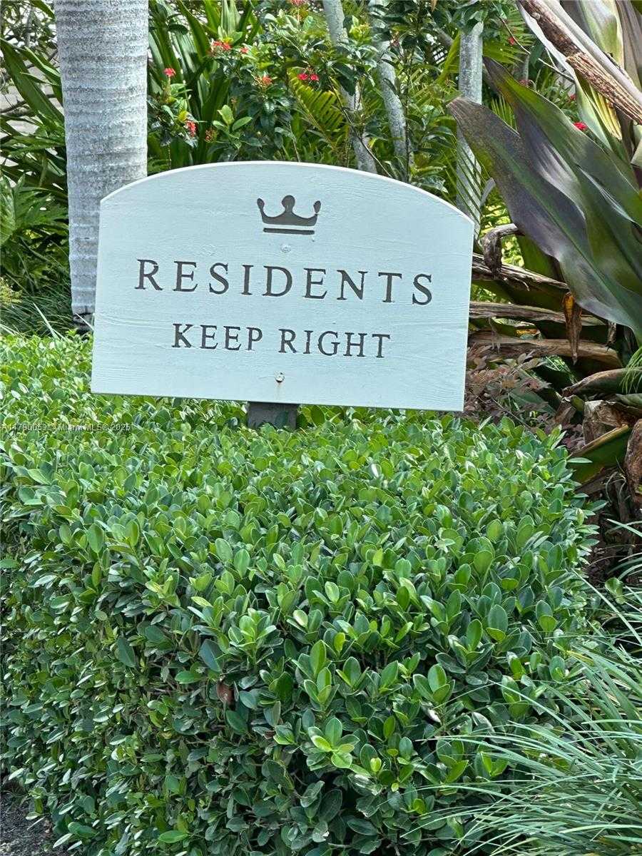 Small Image of 11405 SOUTH WEST 87TH TER, Miami Number 5