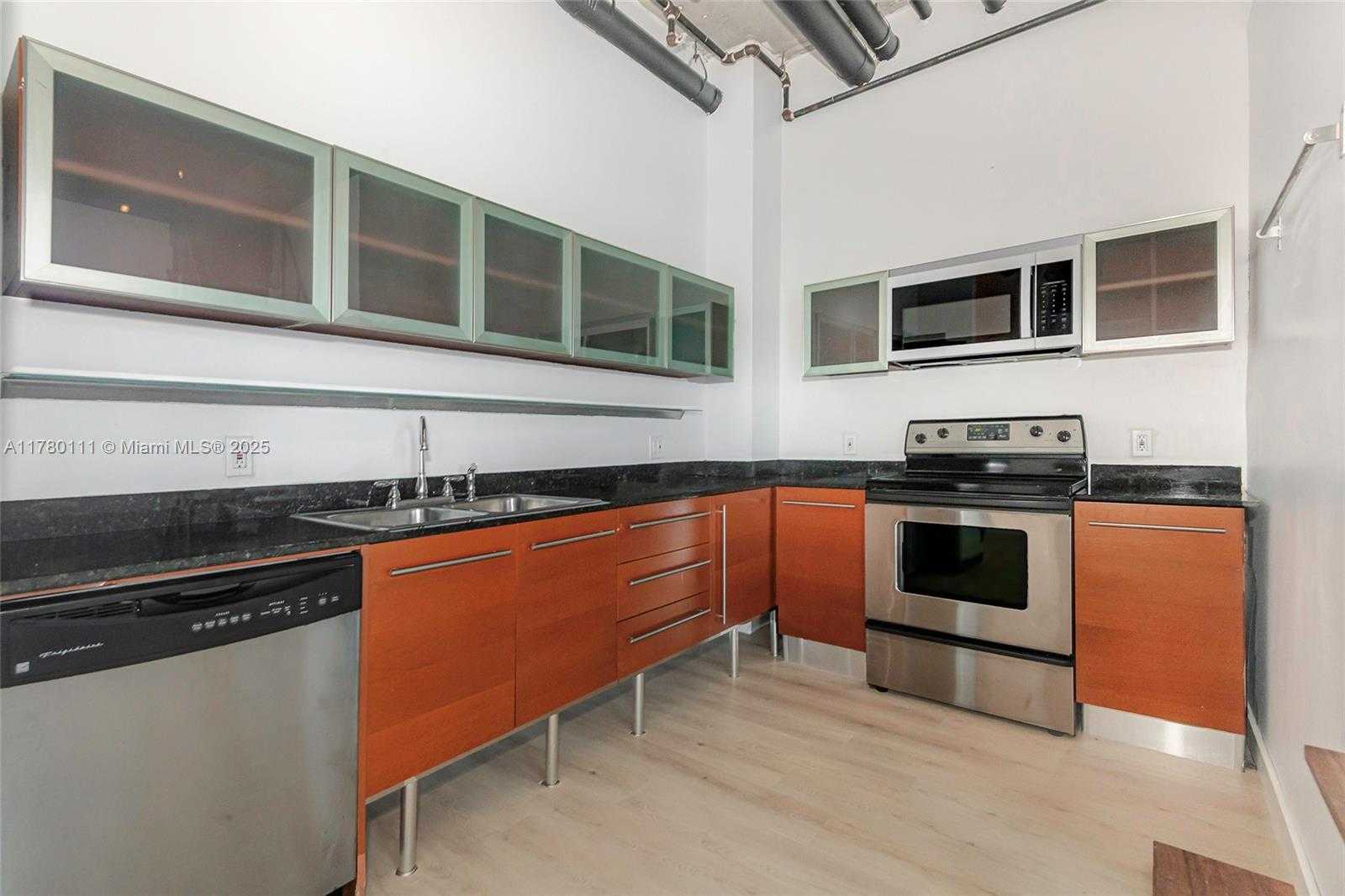 Small Image of 10 SOUTH WEST SOUTH RIVER DR #607, Miami Number 7