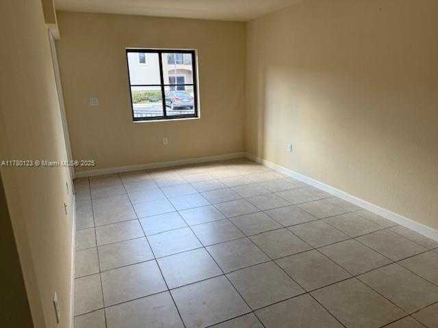 Small Image of 22561 SOUTH WEST 88TH PL #102-7, Cutler Bay Number 5