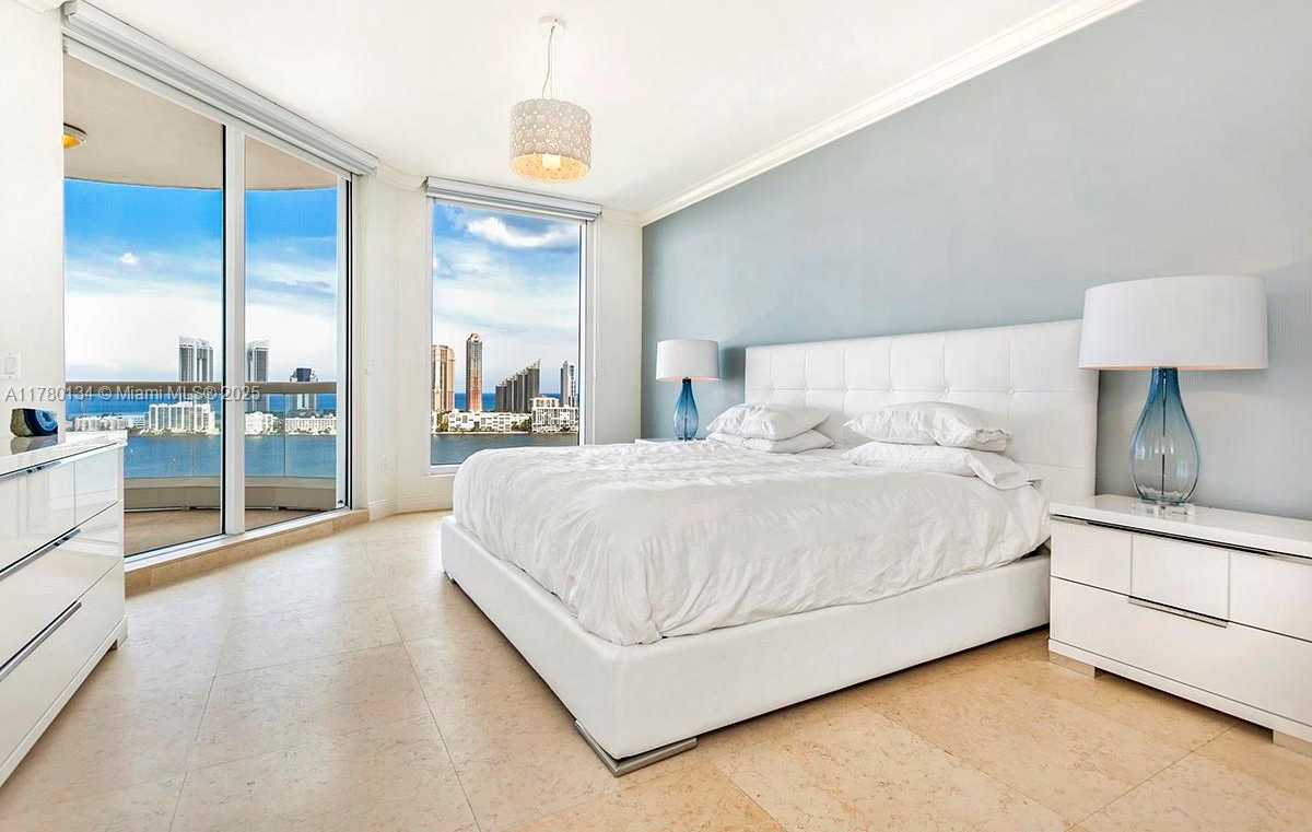 Small Image of 6000 ISLAND BLVD #2204, Aventura Number 8