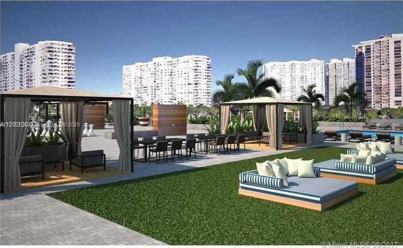 Small Image of 18061 BISCAYNE BLVD #802, Aventura Number 10