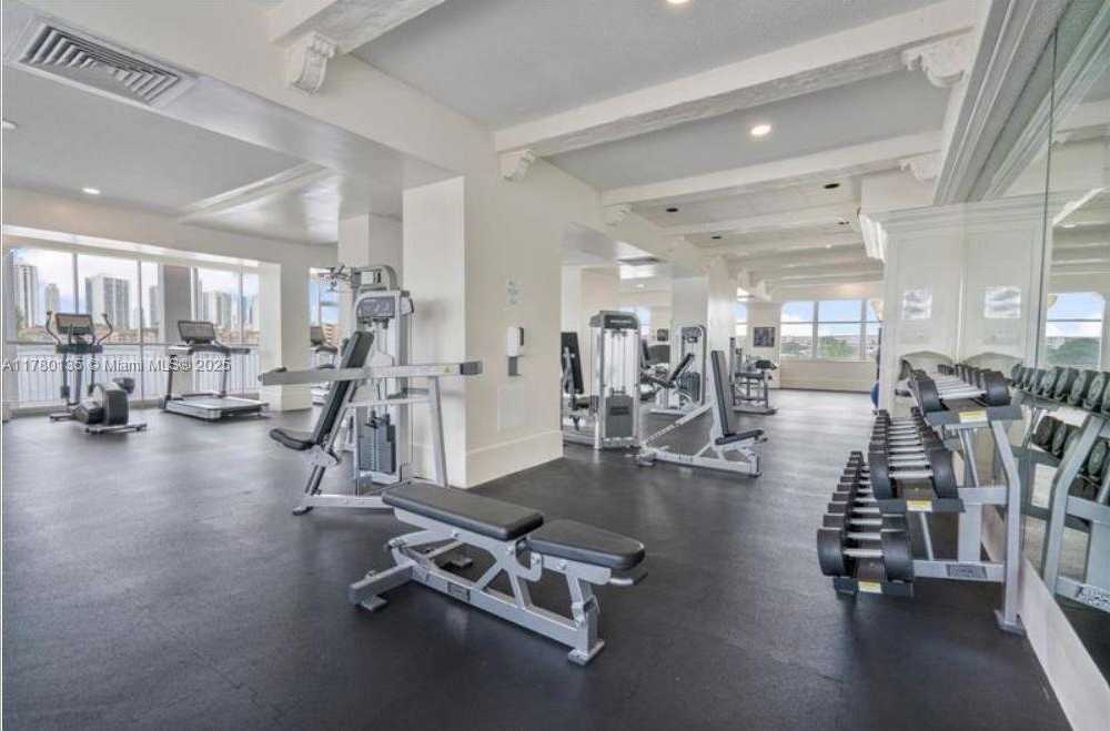 Small Image of 18061 BISCAYNE BLVD #802, Aventura Number 18
