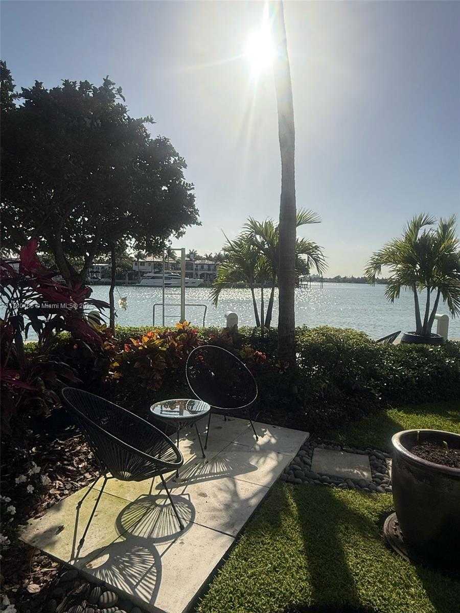 Small Image of 6700 INDIAN CREEK DR #707, Miami Beach Number 30