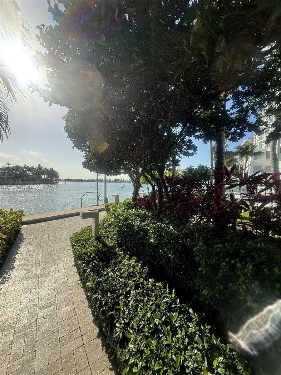 Small Image of 6700 INDIAN CREEK DR #707, Miami Beach Number 31