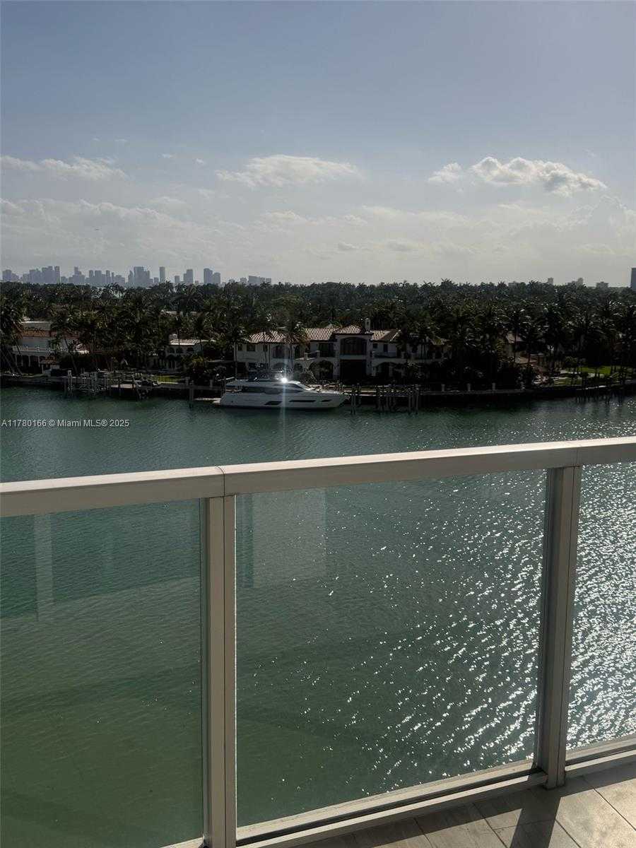 Small Image of 6700 INDIAN CREEK DR #707, Miami Beach Number 37