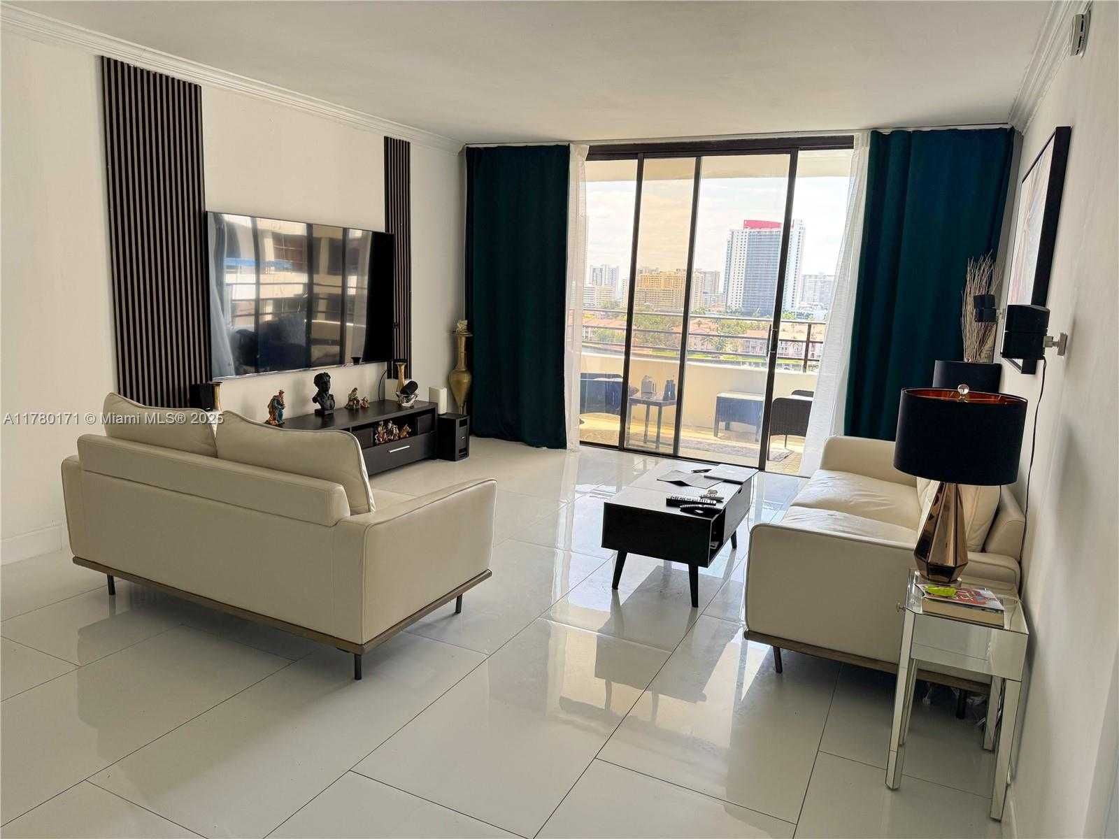 Small Image of 600 THREE ISLANDS BLVD #1118, Hallandale Beach Number 4