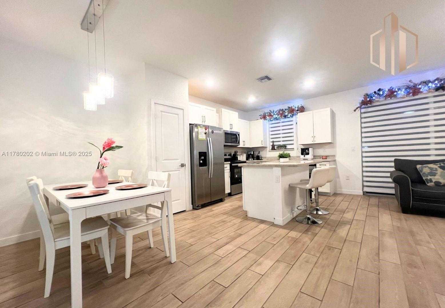 Small Image of Homestead Number 8