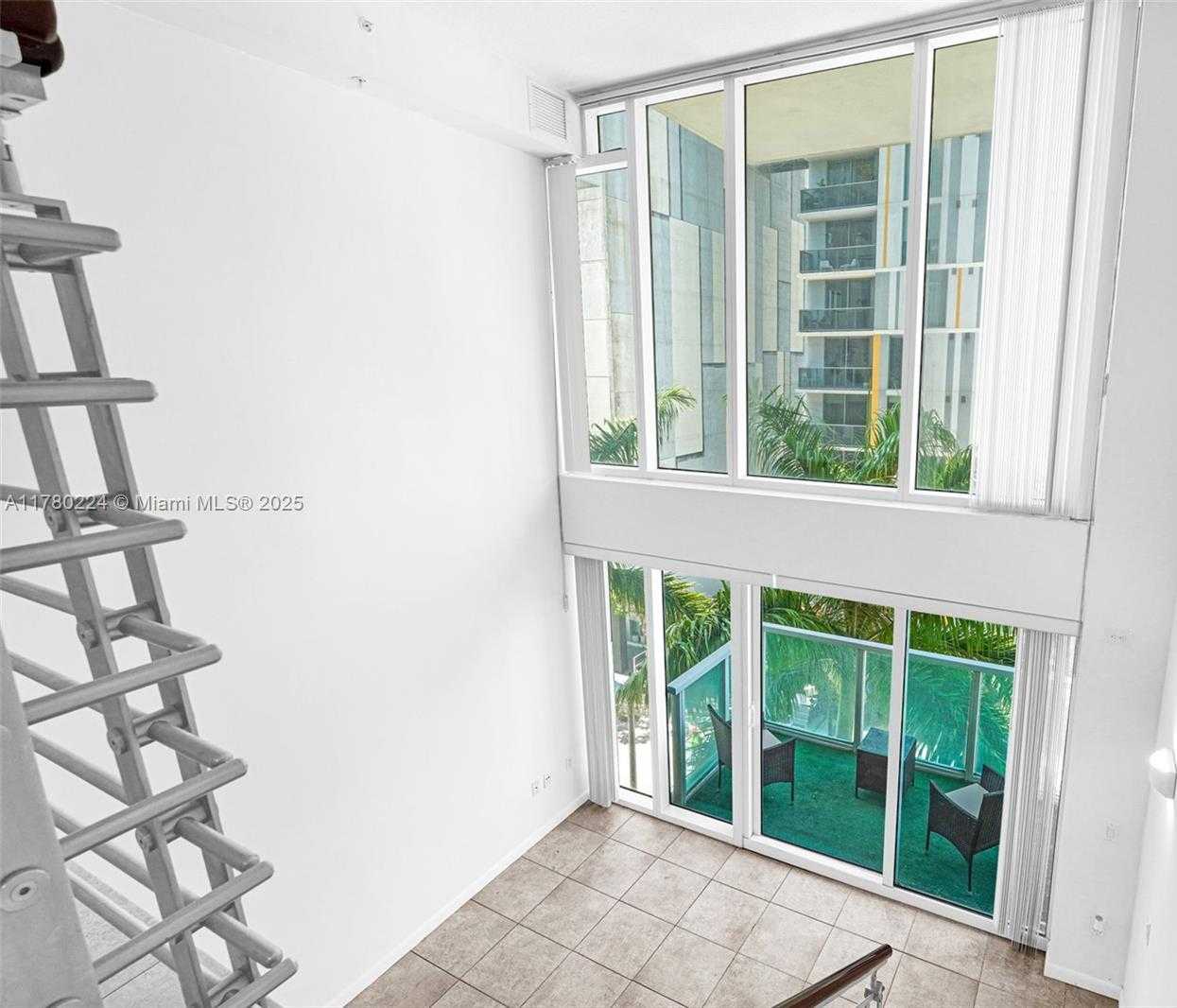 Small Image of 41 SOUTH EAST 5TH ST #406, Miami Number 31